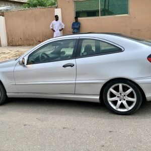Mercedes-Mercedes Benz CLK-Class coupe (C209 generation)